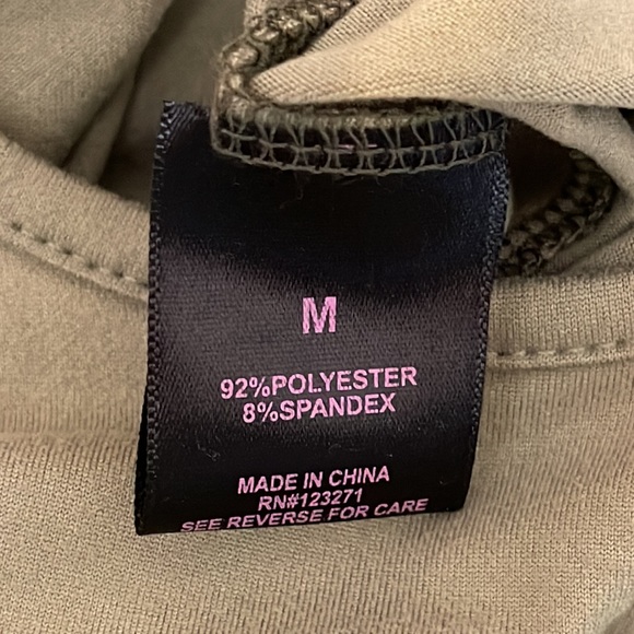 NWT Faded Rose Green casual jogger jumpsuit ⭐️⭐️⭐️⭐️⭐️ - Picture 6 of 6